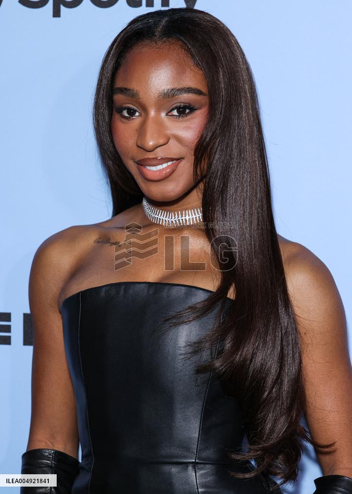 Femme It Forward Give Her FlowHERS Gala - LA