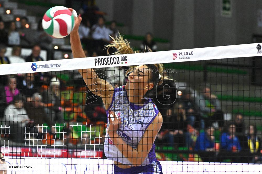 VOLLEY - Serie A1 Femminile - Prosecco Doc A.Carraro Imoco Conegliano vs Il Bisonte Firenze