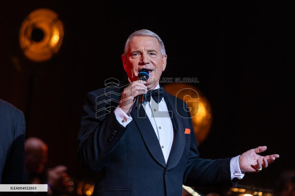 The Voice Is Back - Franck Sinatra - Paris