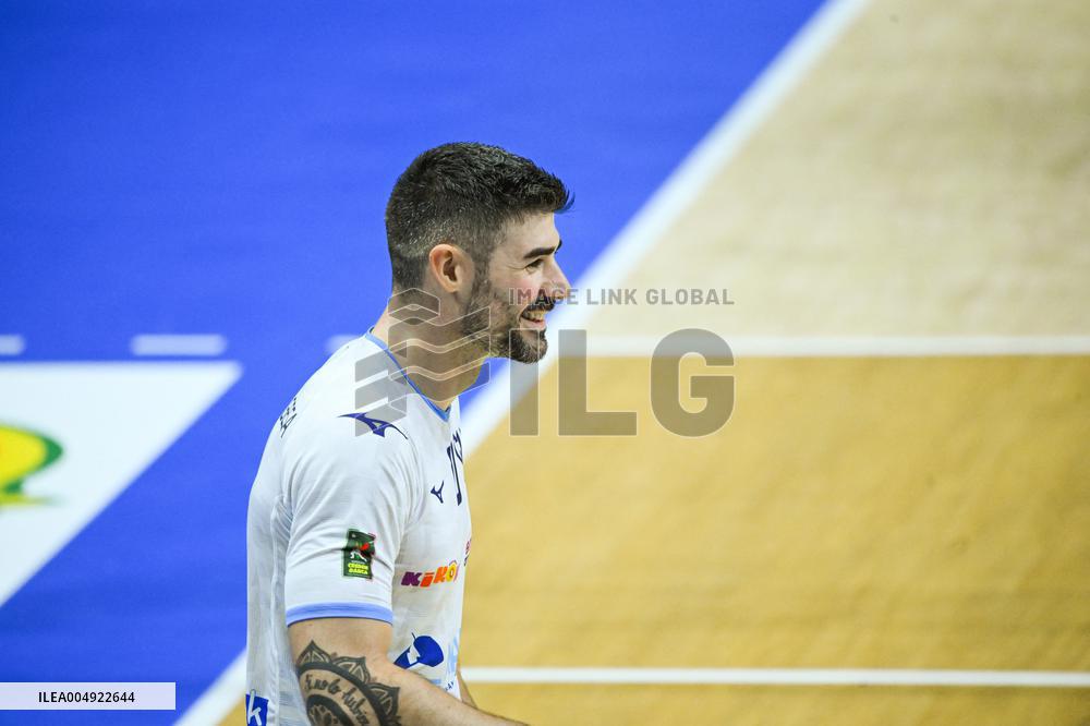 VOLLEY - Superlega Serie A - Cisterna Volley vs Allianz Milano 0-3 (21-25, 18-25, 24-26)