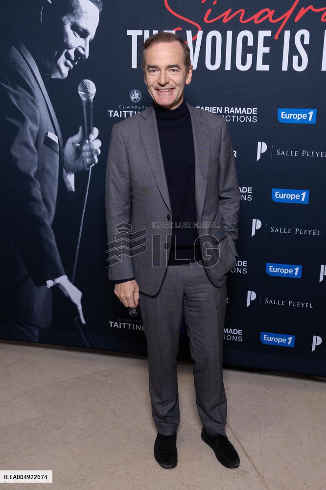 The Voice Is Back - Franck Sinatra - Paris