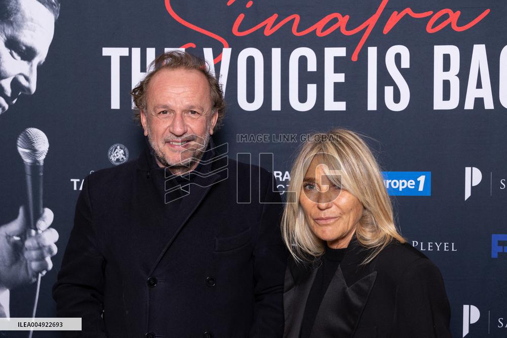 The Voice Is Back - Franck Sinatra - Paris