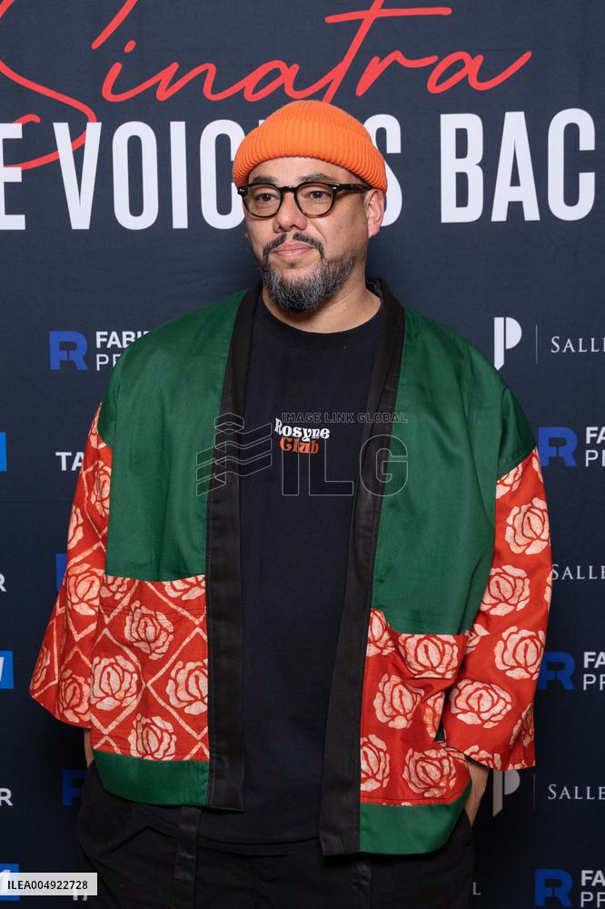 The Voice Is Back - Franck Sinatra - Paris