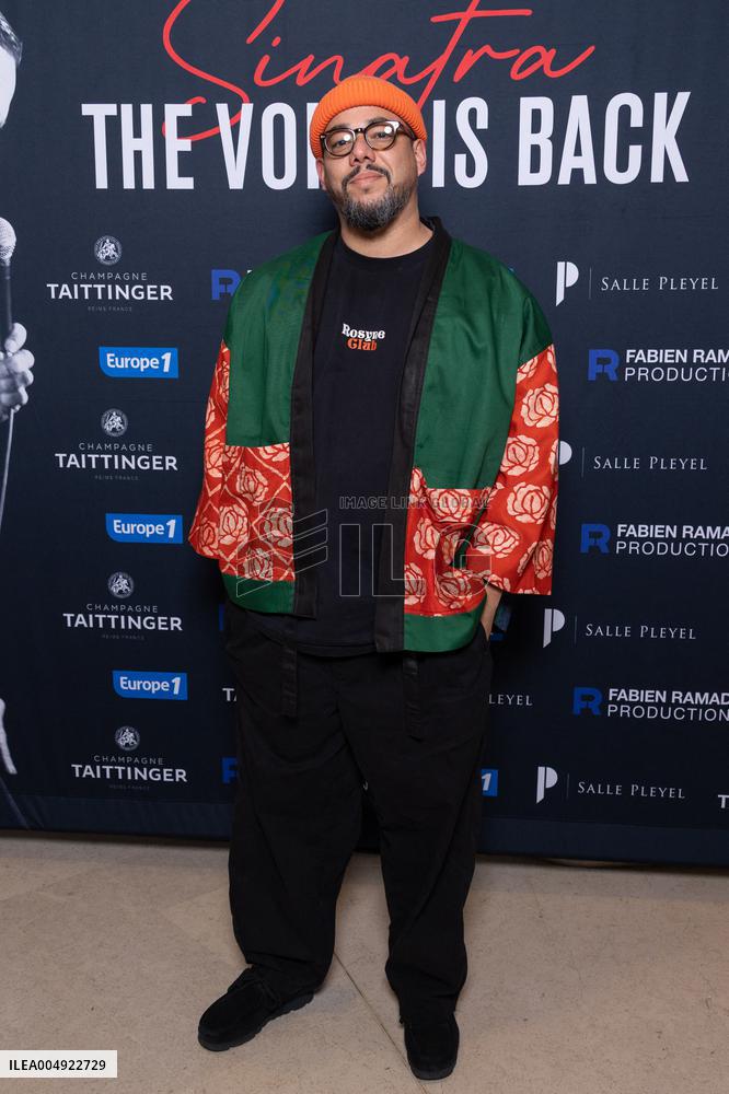 The Voice Is Back - Franck Sinatra - Paris