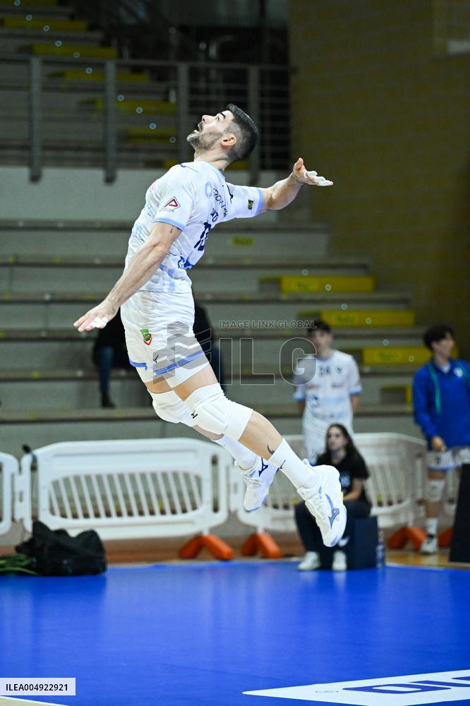 VOLLEY - Superlega Serie A - Cisterna Volley vs Allianz Milano 0-3 (21-25, 18-25, 24-26)