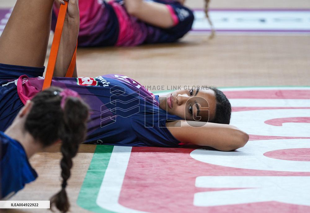 VOLLEY - Serie A1 Femminile - Igor Gorgonzola Novara vs Cbf Balducci Hr Macerata