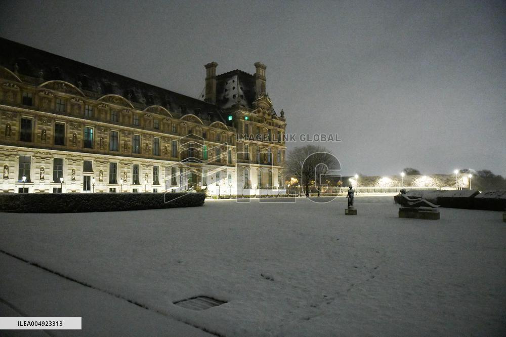 Illustration - Snow in Paris