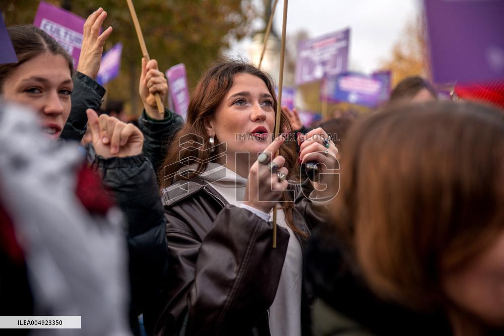 International Day for the Elimination of Violence Against Women - Paris