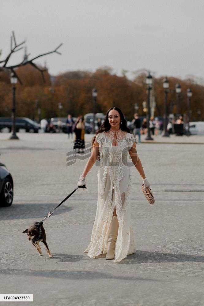 PFW - Dior Street Style