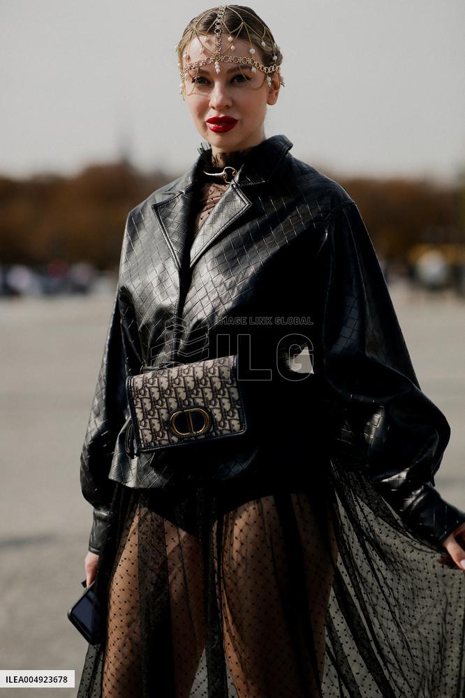 PFW - Dior Street Style