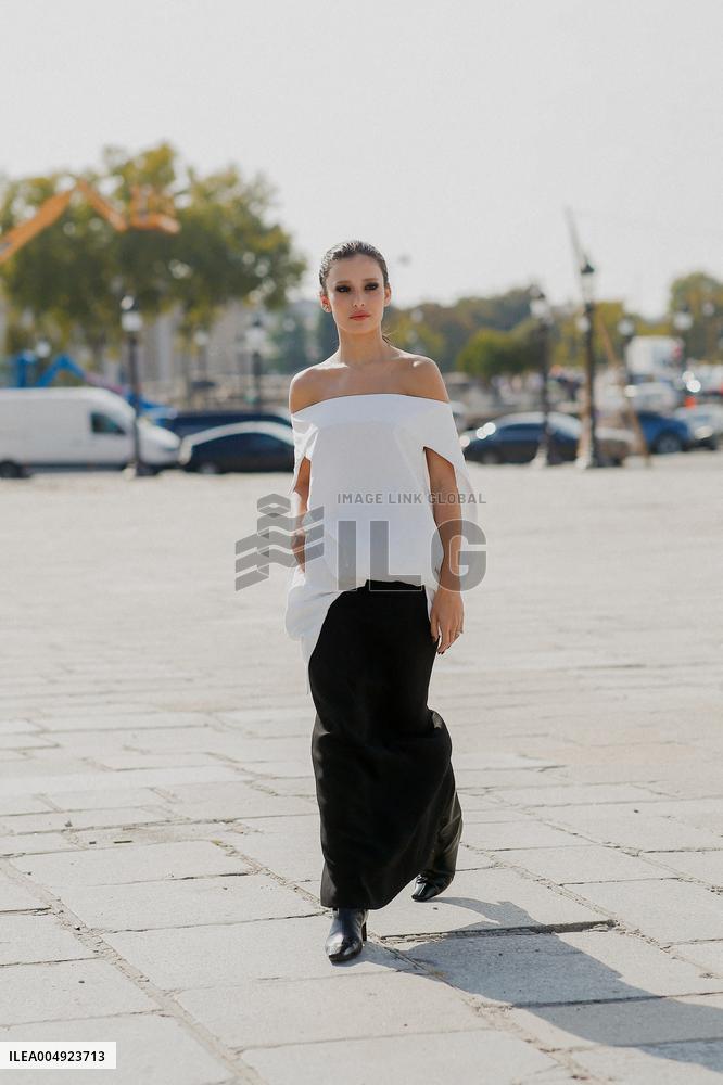 PFW - Dior Street Style