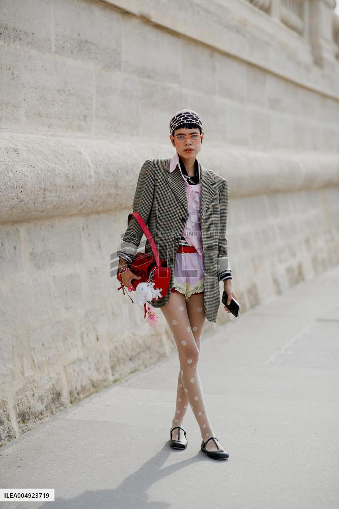 PFW - Dior Street Style