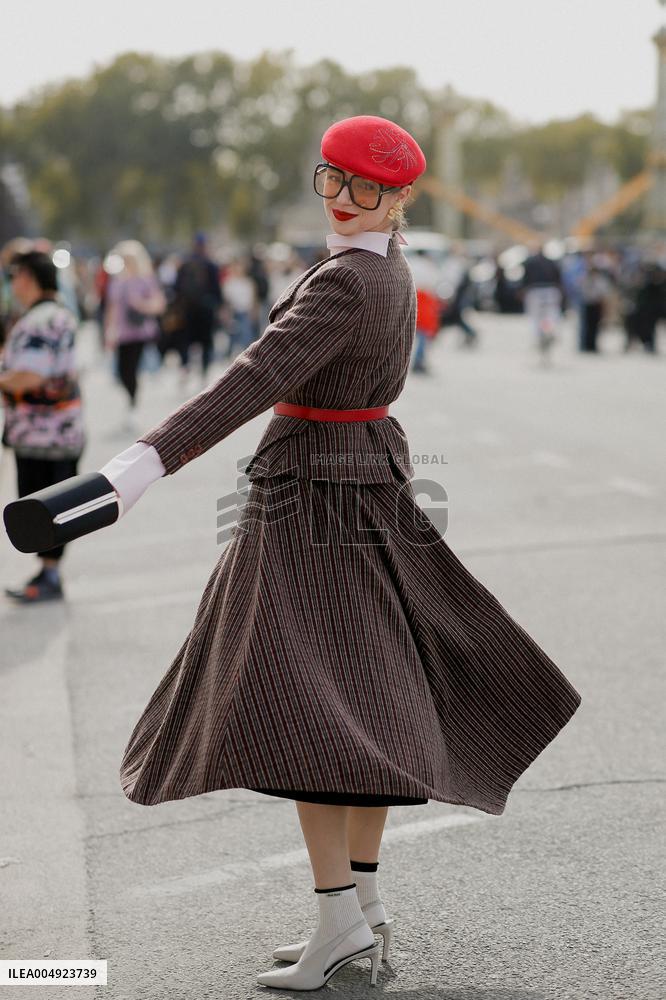 PFW - Dior Street Style