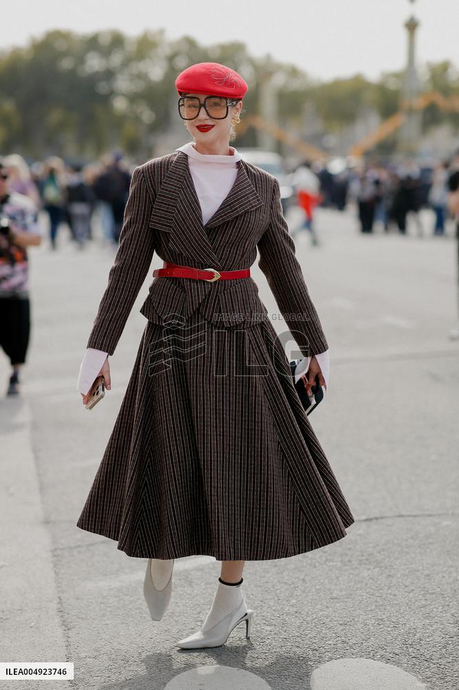 PFW - Dior Street Style