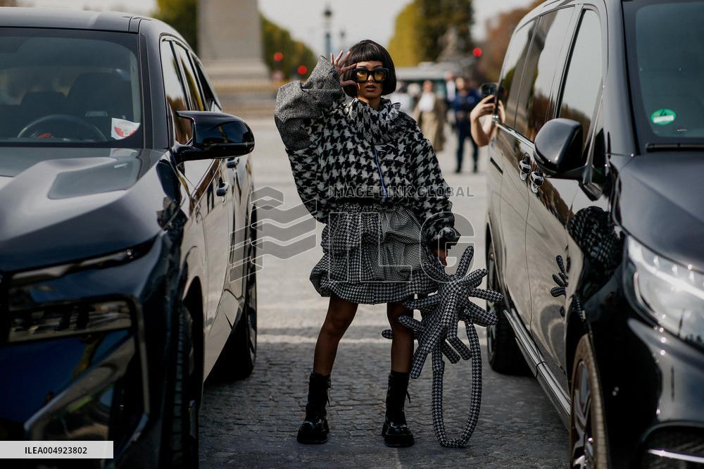 PFW - Dior Street Style