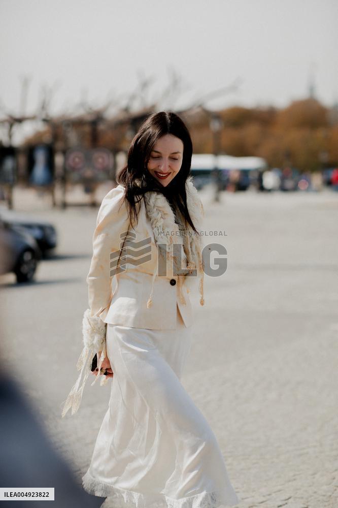 PFW - Dior Street Style