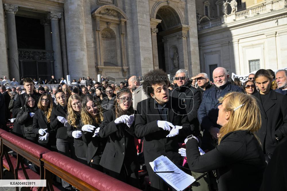 Pope Leo XIV Leads Mass For The Jubilee Of Choirs - Vatican