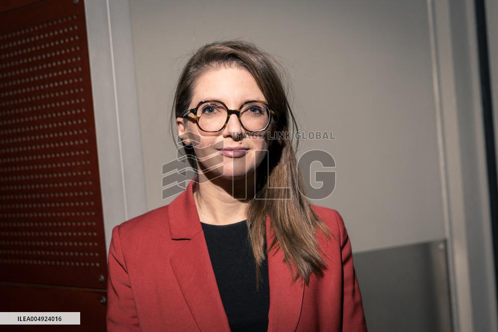 Aurore Berge on DImanche En Politique - Paris AJ