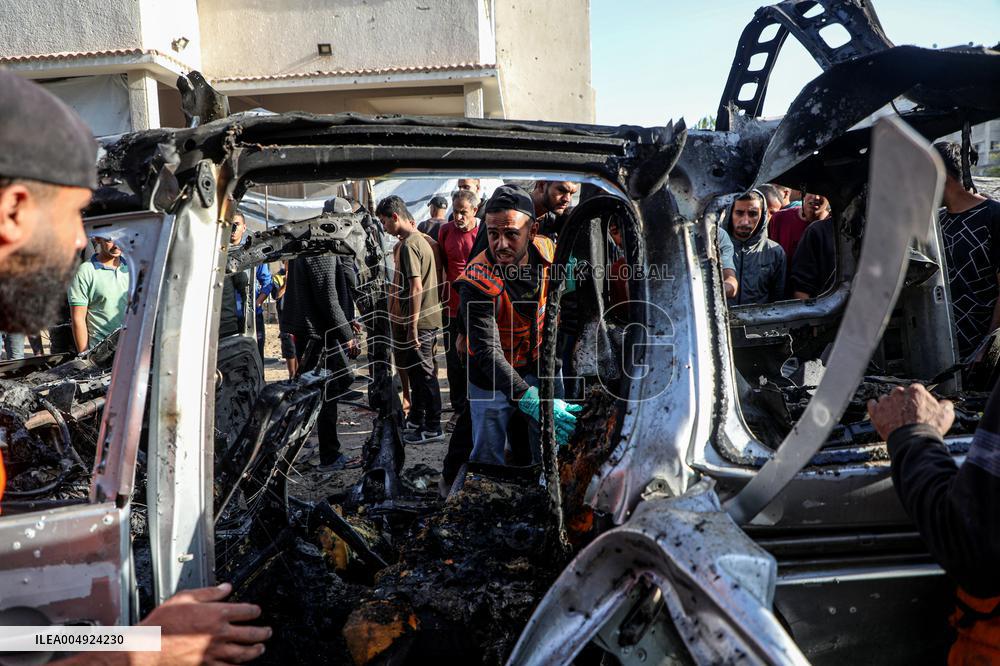 Israeli Strike Kills At Least 10 Palestinians - Gaza