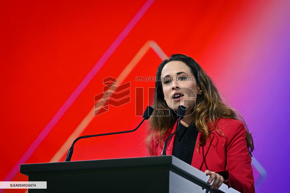 Municipal conventions of La France Insoumise in Paris FA