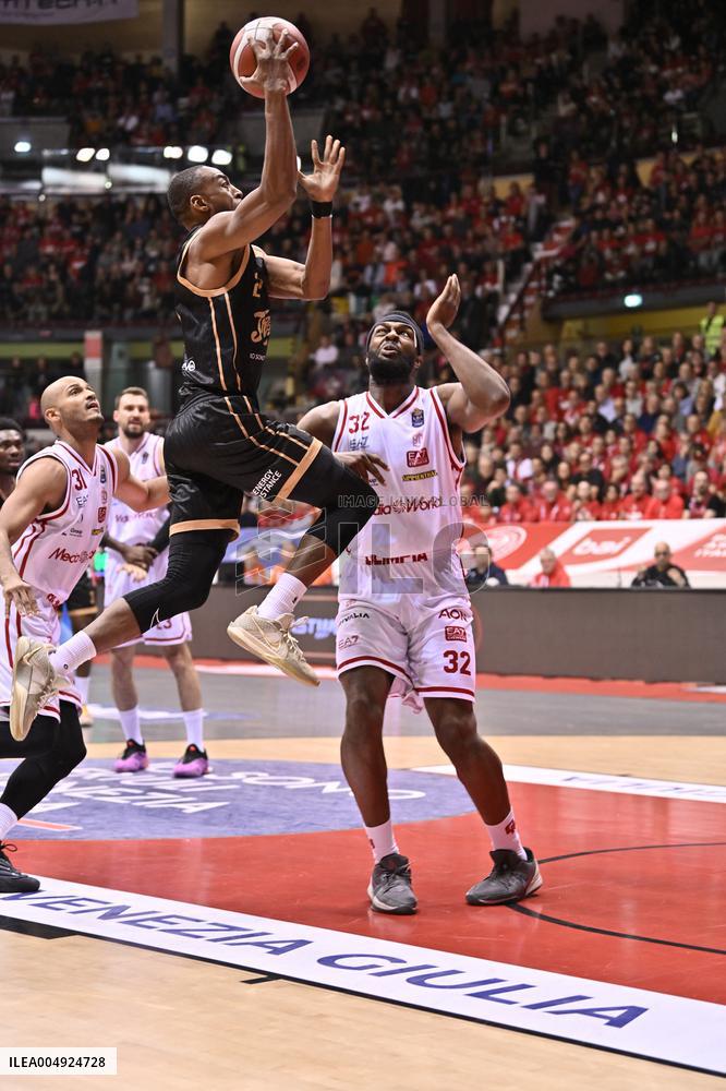 BASKET - Serie A - Pallacanestro Trieste vs EA7 Emporio Armani Milano