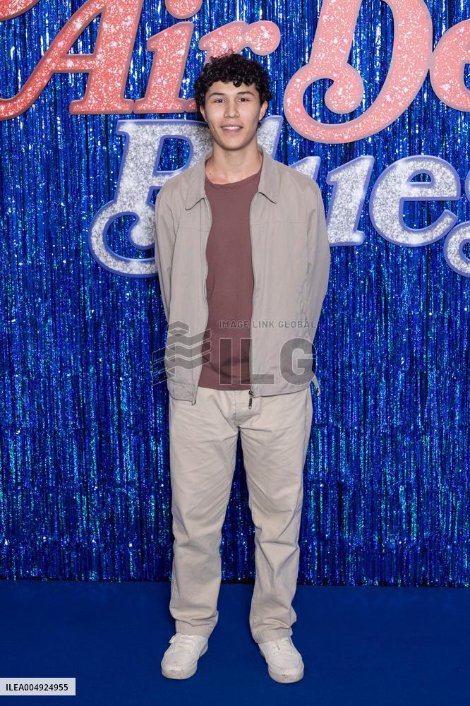 Sur Un Air De Blues - Song Sung Blue Paris Premiere NB