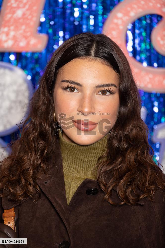 Sur Un Air De Blues - Song Sung Blue Paris Premiere NB