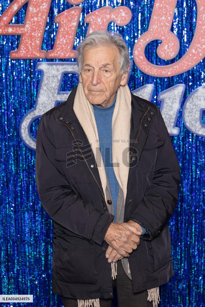 Sur Un Air De Blues - Song Sung Blue Paris Premiere NB