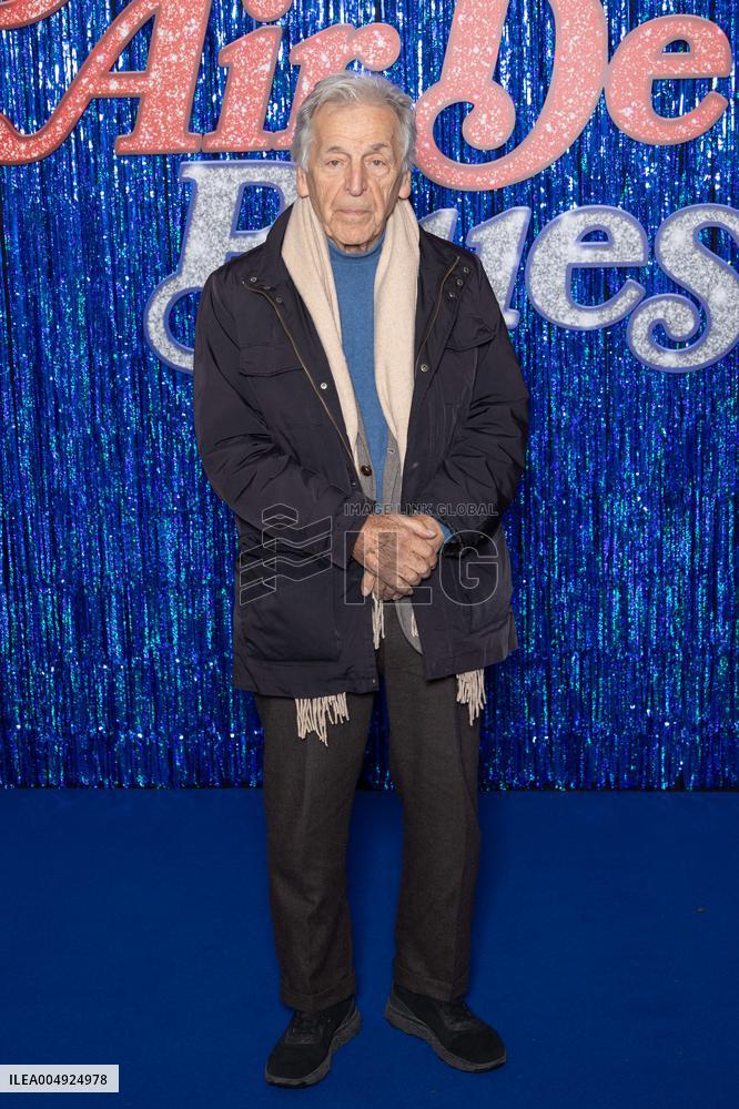 Sur Un Air De Blues - Song Sung Blue Paris Premiere NB