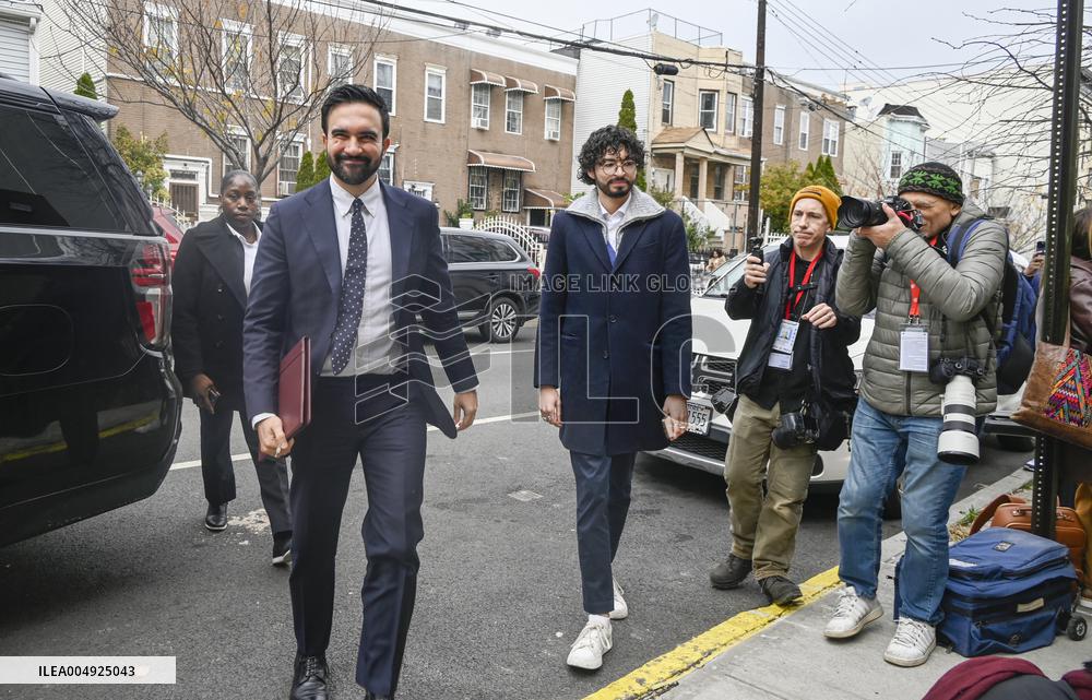 Mayor-elect Mamdani Attends Sunday Mass in Bronx, NYC