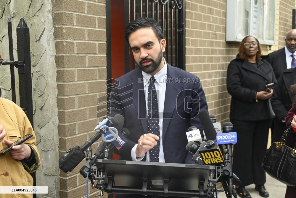 Mayor-elect Mamdani Attends Sunday Mass in Bronx, NYC