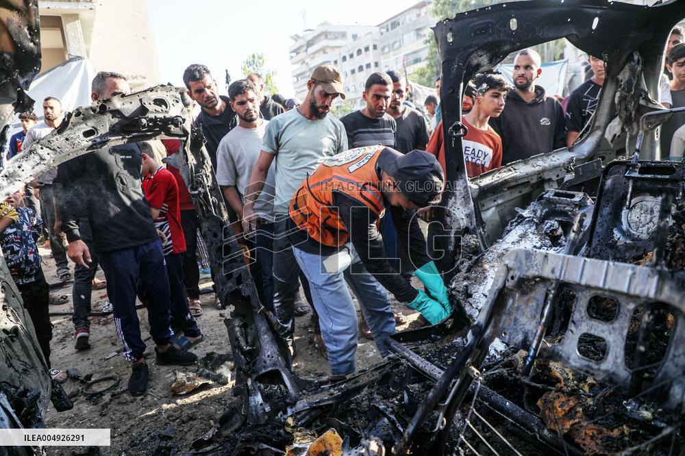 Israeli Airstrikes And Aftermath - Gaza City