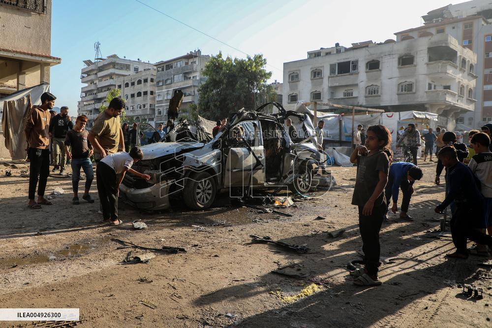 Israeli Airstrikes And Aftermath - Gaza City