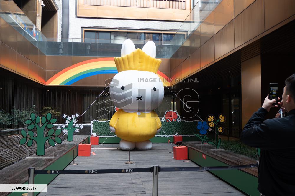 Miffy Large Statue