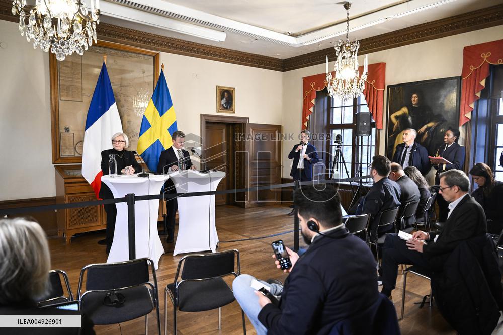 FRANCE DEFENSE MINISTER VISIT SWEDEN