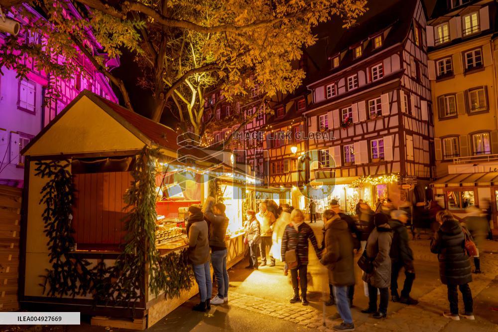 Illustration - Christmas in Alsace