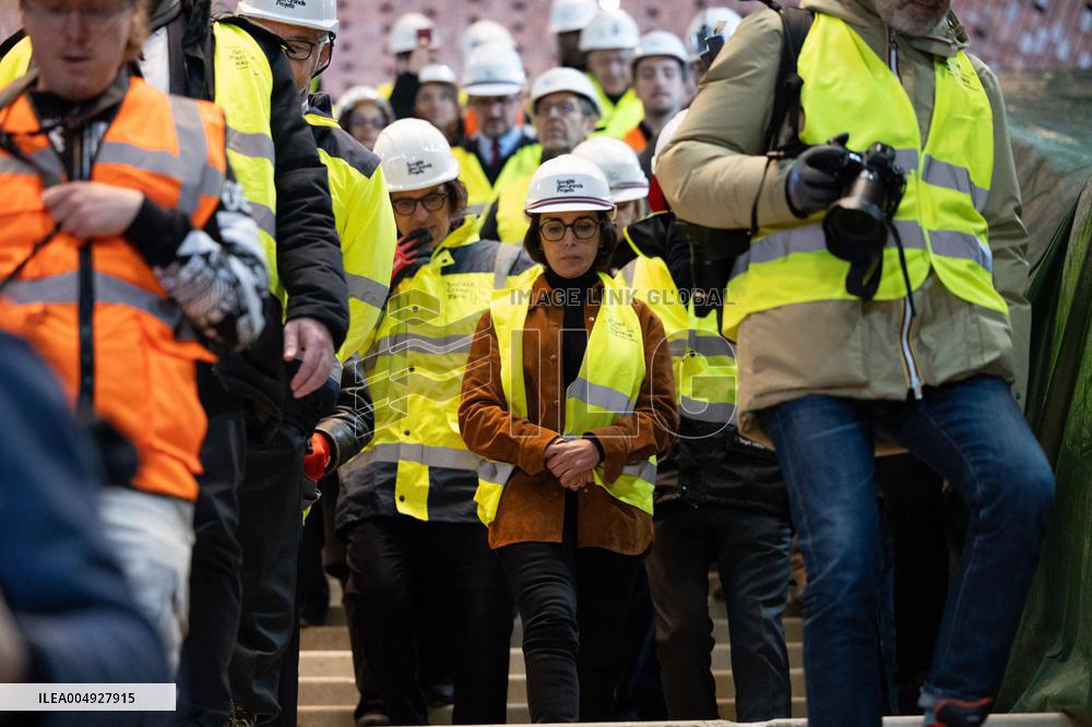 Rachida Dati visits La Courneuve Six Routes station construction site