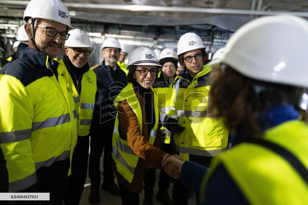 Rachida Dati visits La Courneuve Six Routes station construction site
