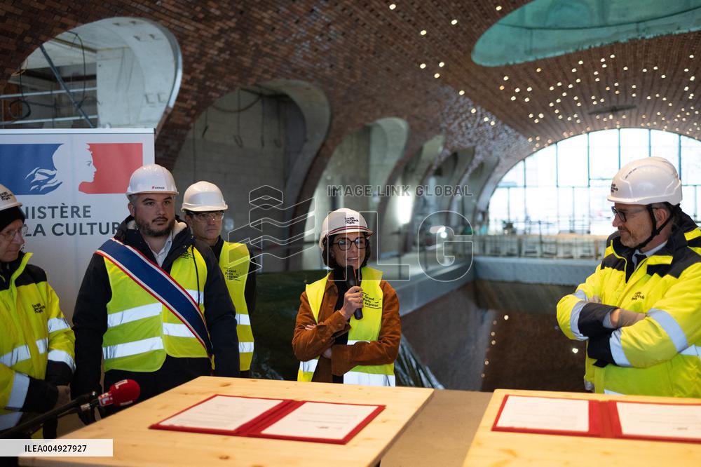 Rachida Dati visits La Courneuve Six Routes station construction site