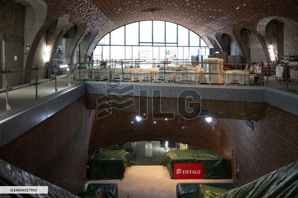 Rachida Dati visits La Courneuve Six Routes station construction site
