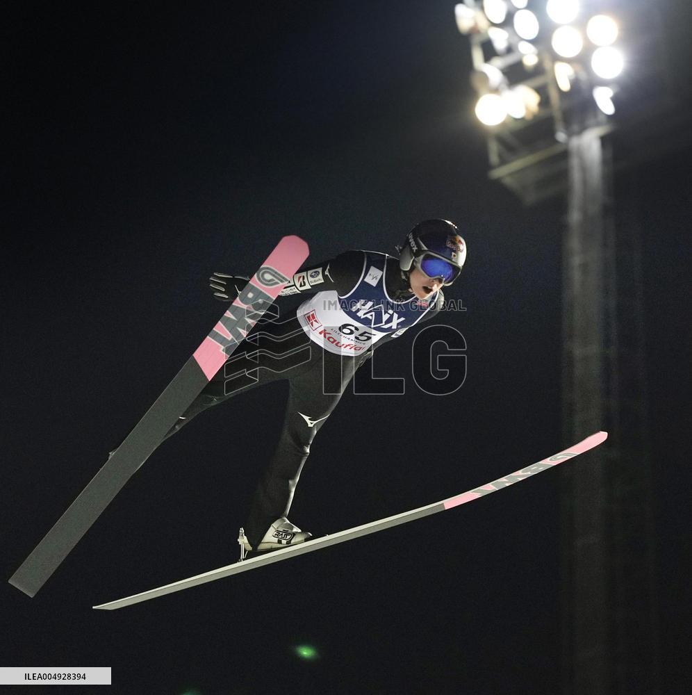 Ski jumping: World Cup in Lillehammer