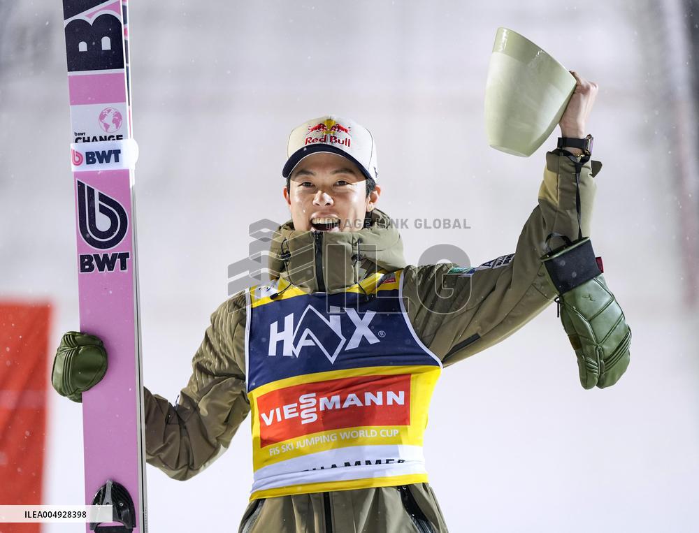 Ski jumping: World Cup in Lillehammer
