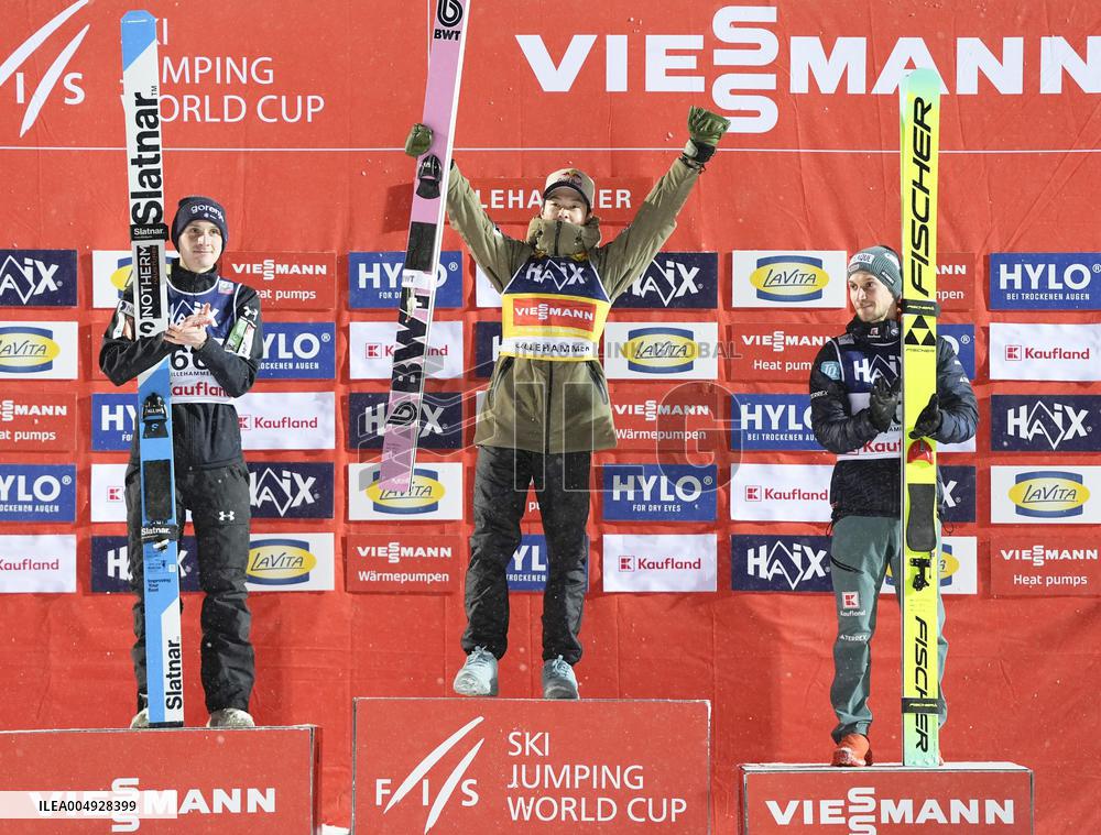 Ski jumping: World Cup in Lillehammer
