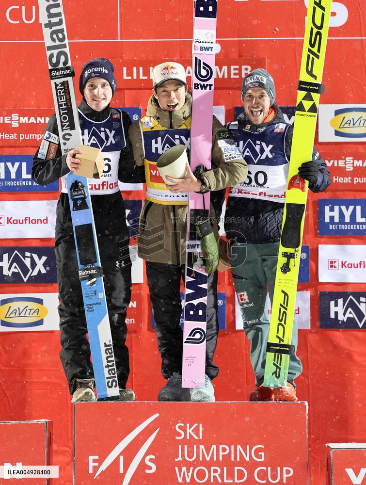 Ski jumping: World Cup in Lillehammer