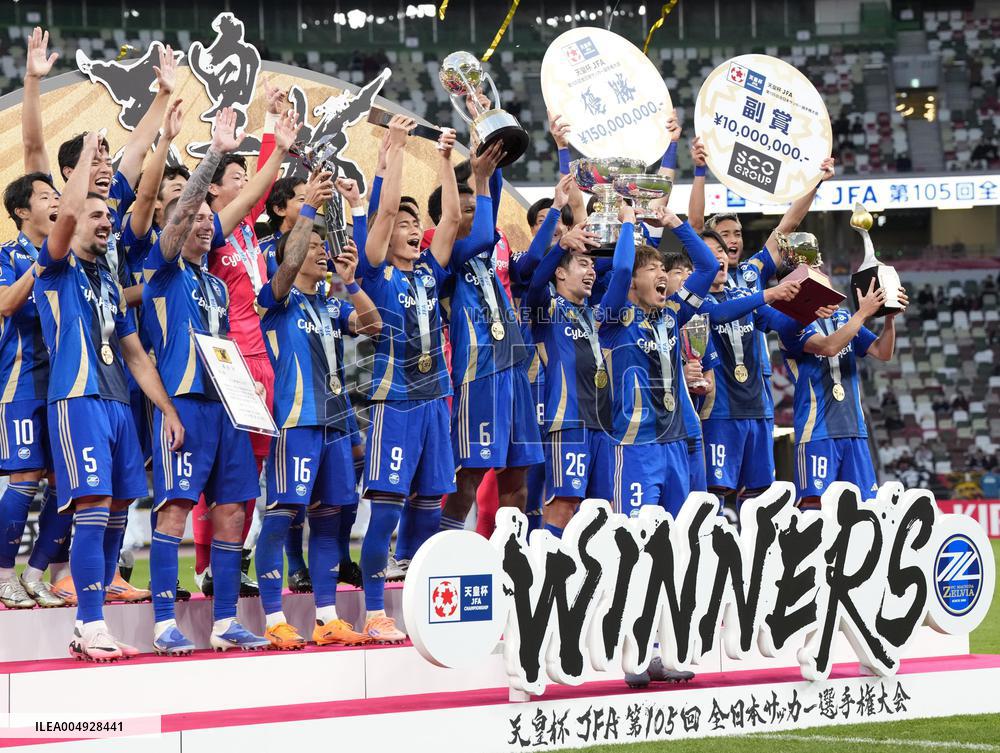 Football: Emperor's Cup