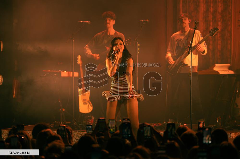 Alessi Rose In Concert - London