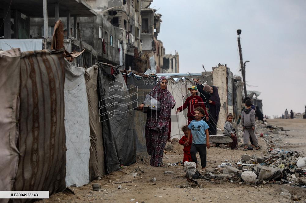 Mideast Gaza City Shati Refugee Camp Daily Life - Gaza City