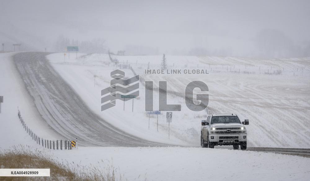 Snow Falls Over Canada