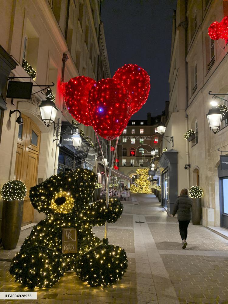 Illustration - Christmas in Paris