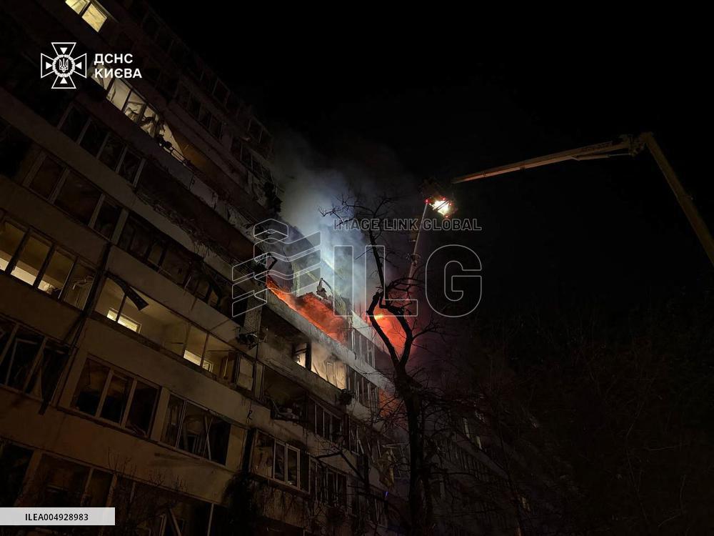 Night Attack in Kyiv Leaves Six Dead - Ukraine